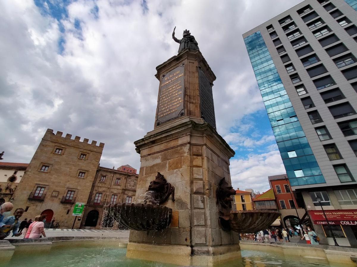 Arte Y Descanso: Historic Cimadevilla Near Marina And Beaches Apartment