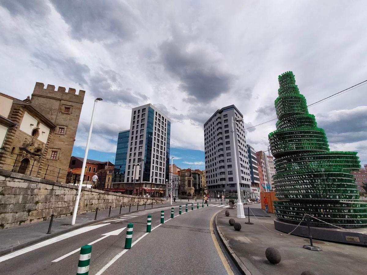 Apartment Arte Y Descanso: Historic Cimadevilla Near Marina And Beaches *